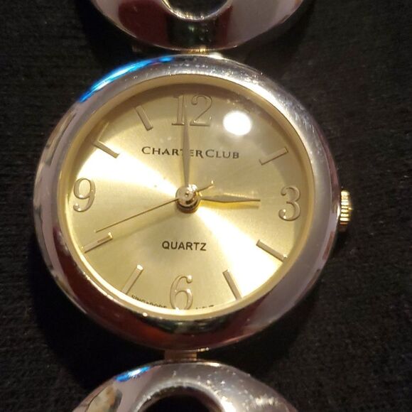 CHARTER CLUB Gold Tone Large Circle Circular Band Ladies Watch Wristwatch - Picture 2 of 7